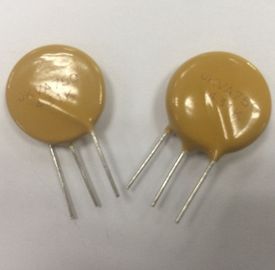 10mm Metal Oksit Varistor, 3 Leadten Yarar: Aşırı Akım Aşırı Gerilim Koruma Aygıtları