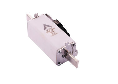 IEC60269 AS7 NH2XL gPV Silindirik Blade Sigorta Bağlantıları 1000VDC 125A ~ 400A 30KA 65W Kısa Devre Koruma